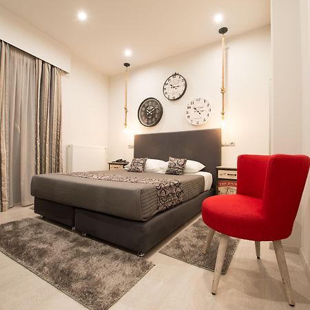 Filoxenia Hotel & Spa 卡拉维塔 外观 照片