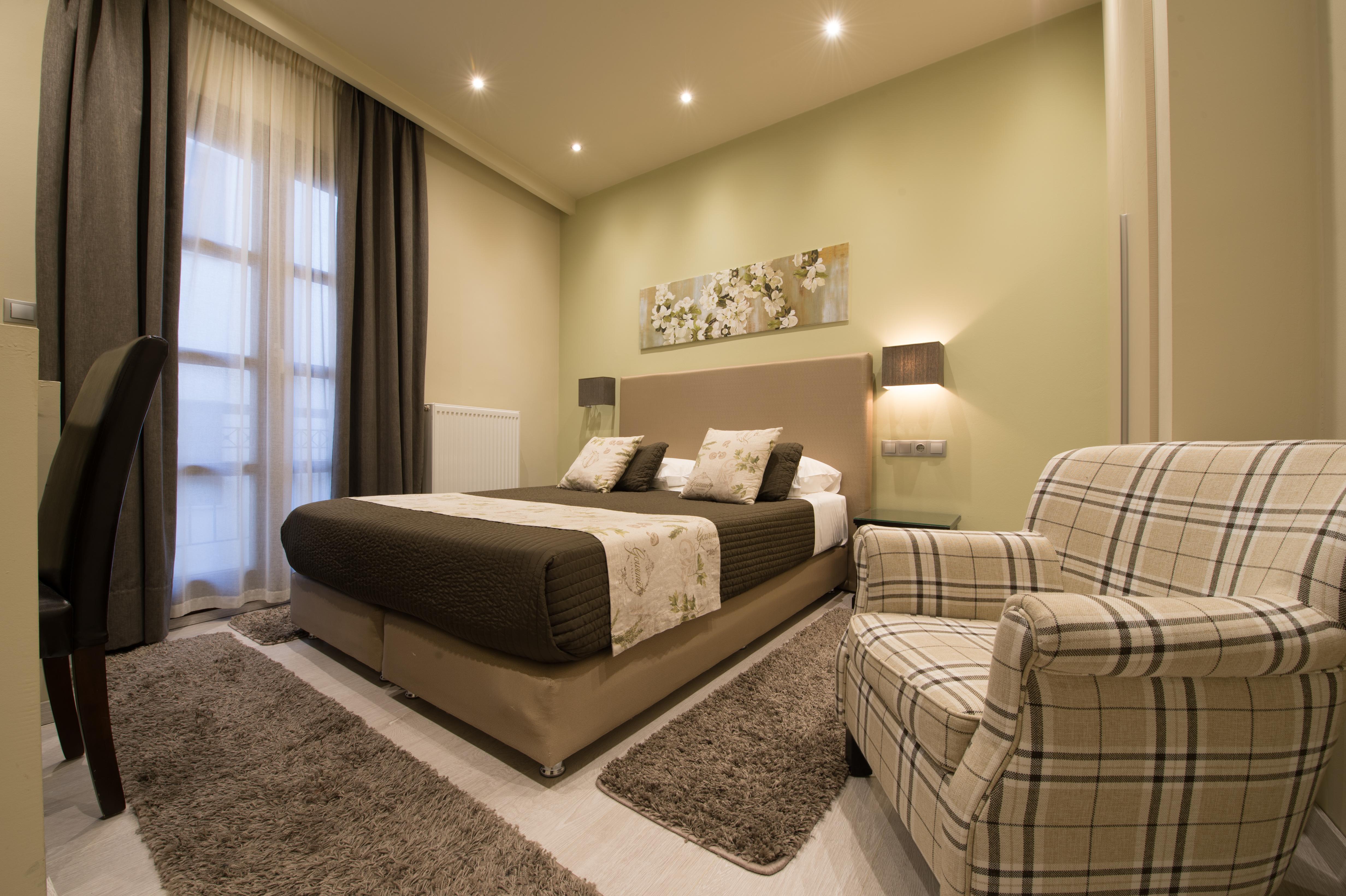 Filoxenia Hotel & Spa 卡拉维塔 外观 照片