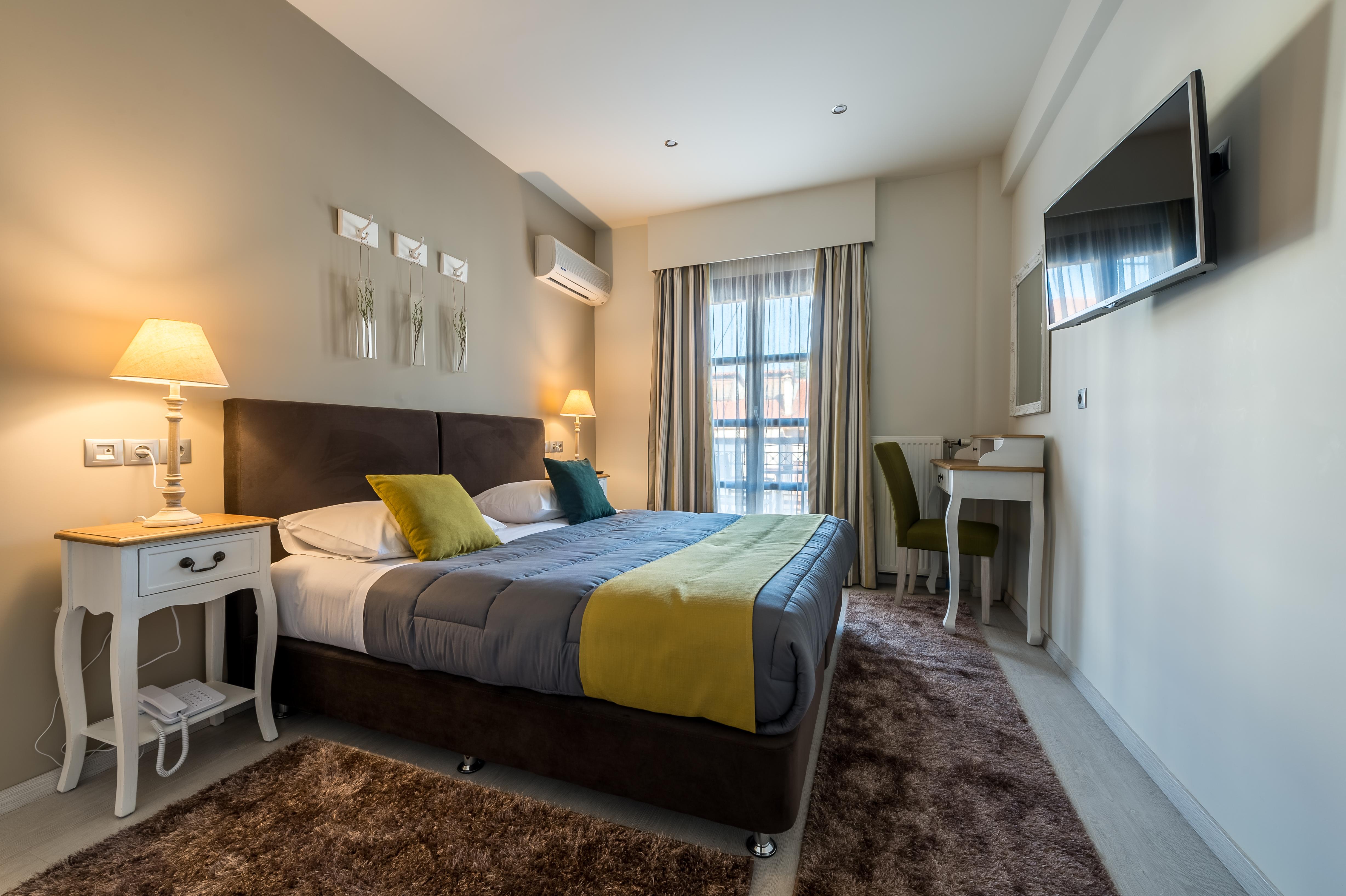 Filoxenia Hotel & Spa 卡拉维塔 外观 照片