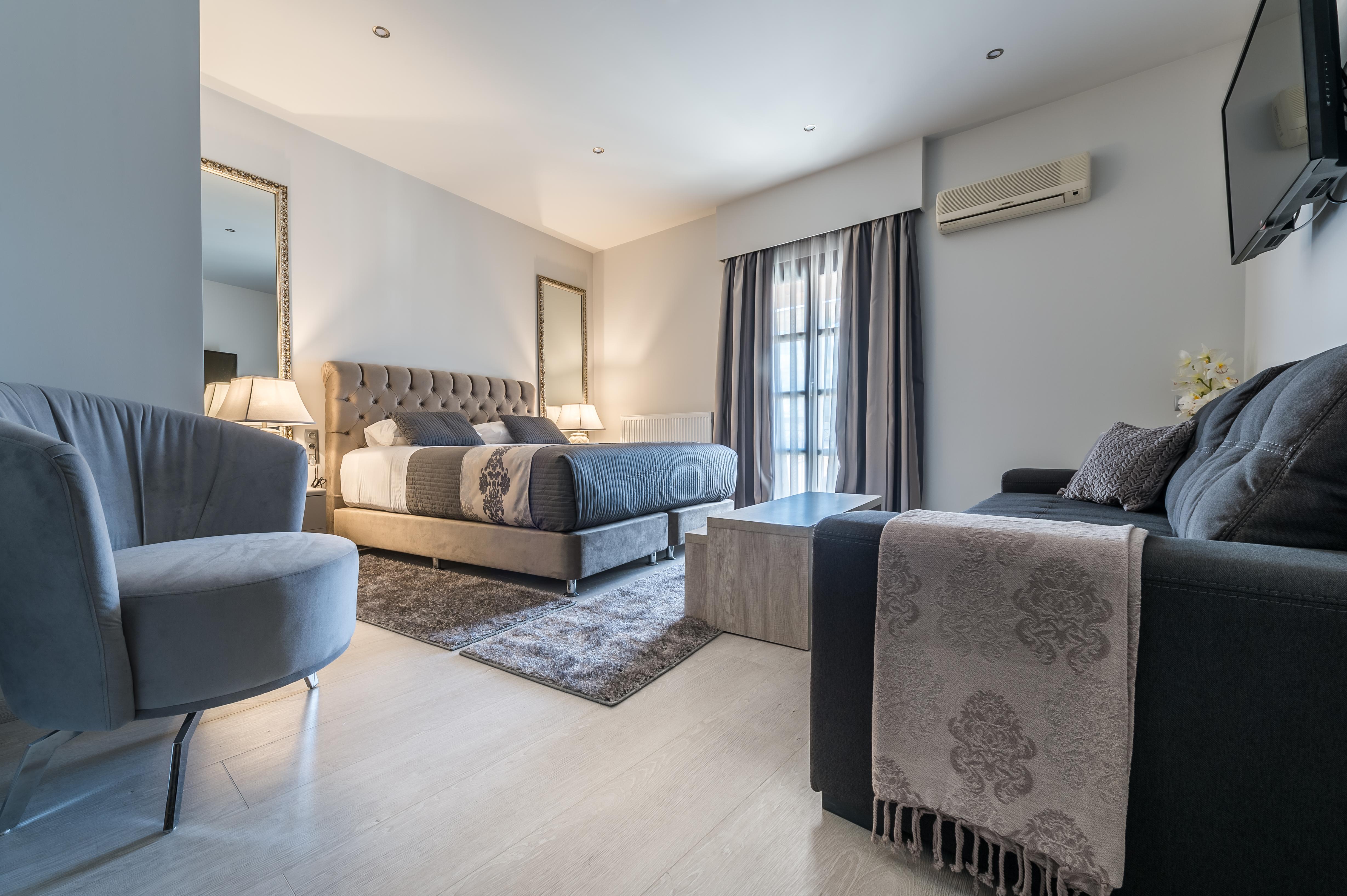 Filoxenia Hotel & Spa 卡拉维塔 外观 照片