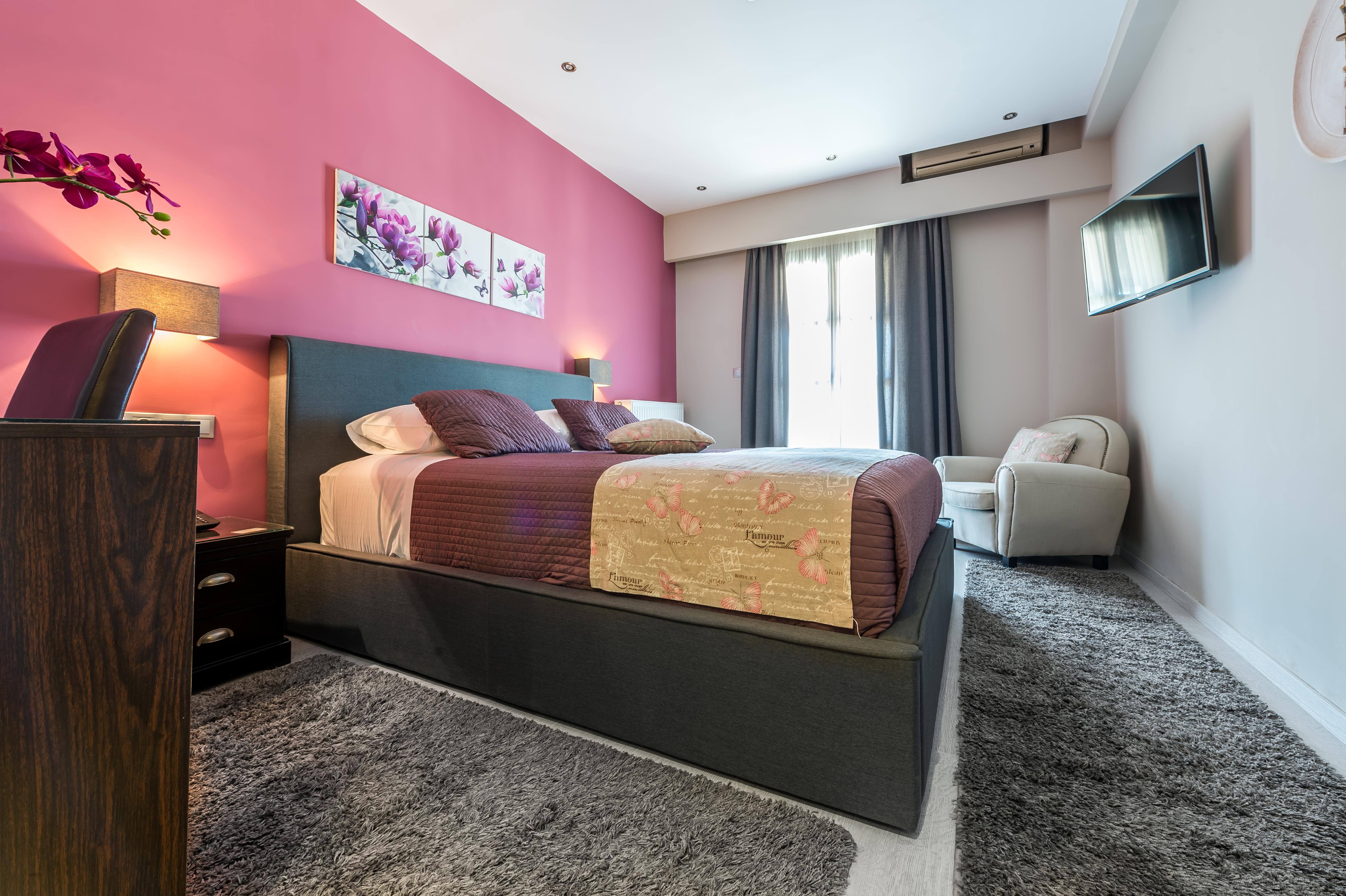 Filoxenia Hotel & Spa 卡拉维塔 外观 照片