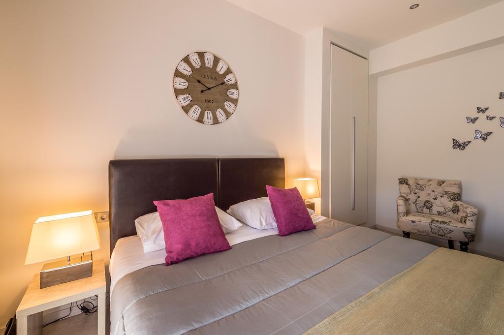 Filoxenia Hotel & Spa 卡拉维塔 外观 照片