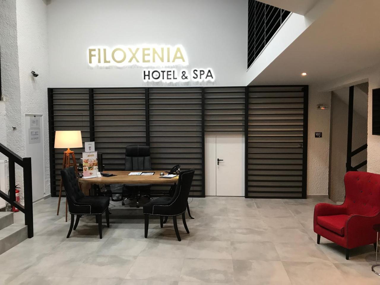 Filoxenia Hotel & Spa 卡拉维塔 外观 照片